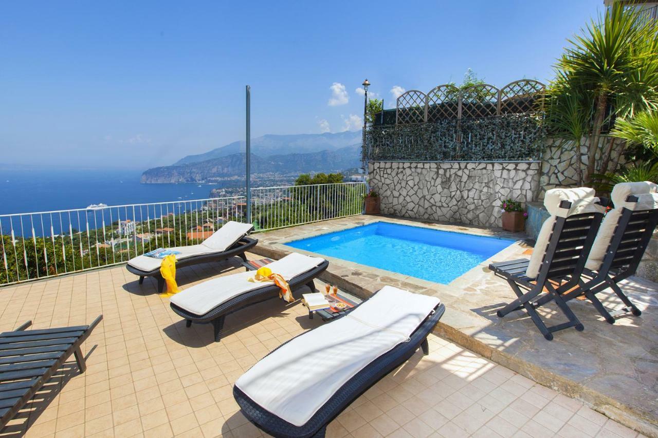 Amore Rentals - Casa Augusta A Sorrente Extérieur photo