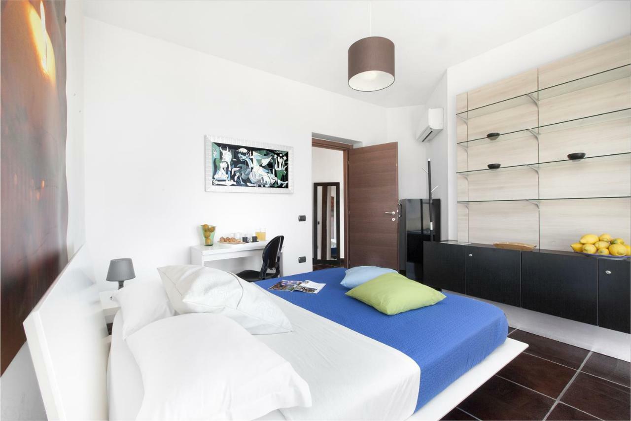 Amore Rentals - Casa Augusta A Sorrente Extérieur photo
